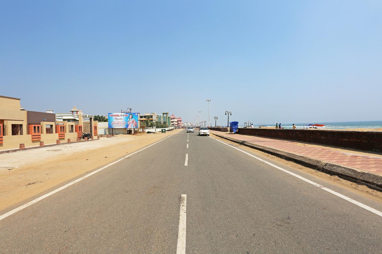 Hotel On Call Puri Laxmi Beach Resort 外观 照片
