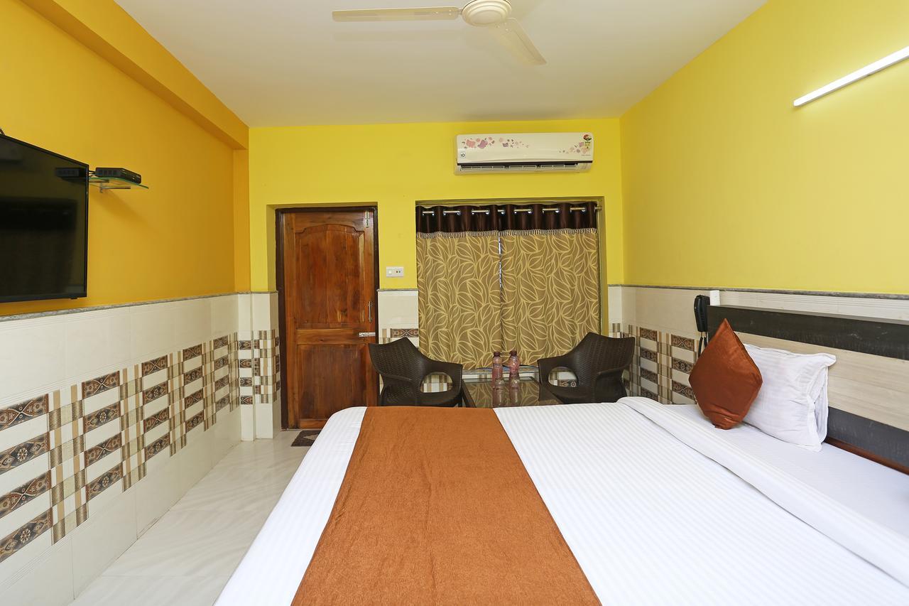 Hotel On Call Puri Laxmi Beach Resort 外观 照片